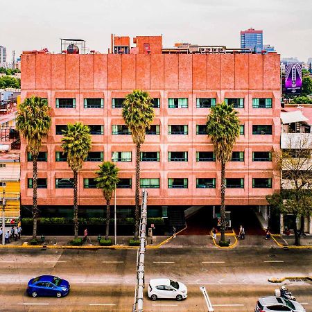 Hotel&Villas Pasadena IMPUESTOS NO INCLUIDOS EL PAGO ES DIRECTAMENTE EN EL HOTEL Cidade do México Exterior foto